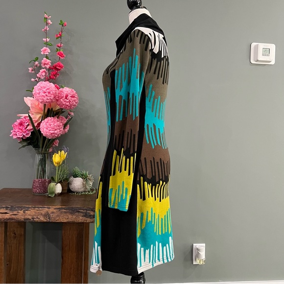 Coco & Tashi Long Sleeve Sweater Dress - Picture 7 of 14